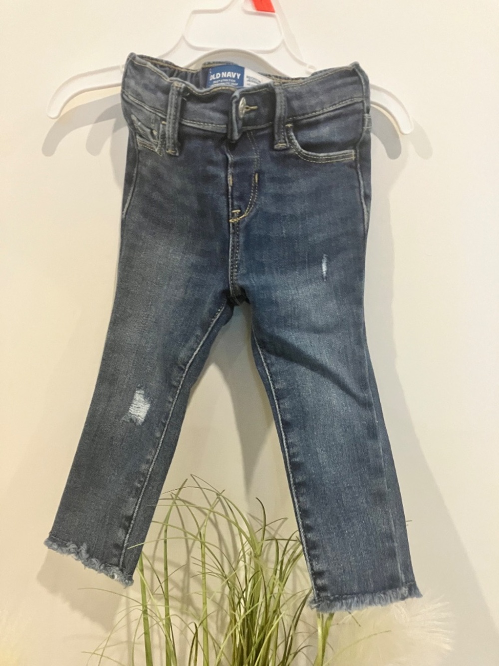 Old Navy Baby Rockstar Distressed Jeans – 18–24 Months - Picture 2 of 5